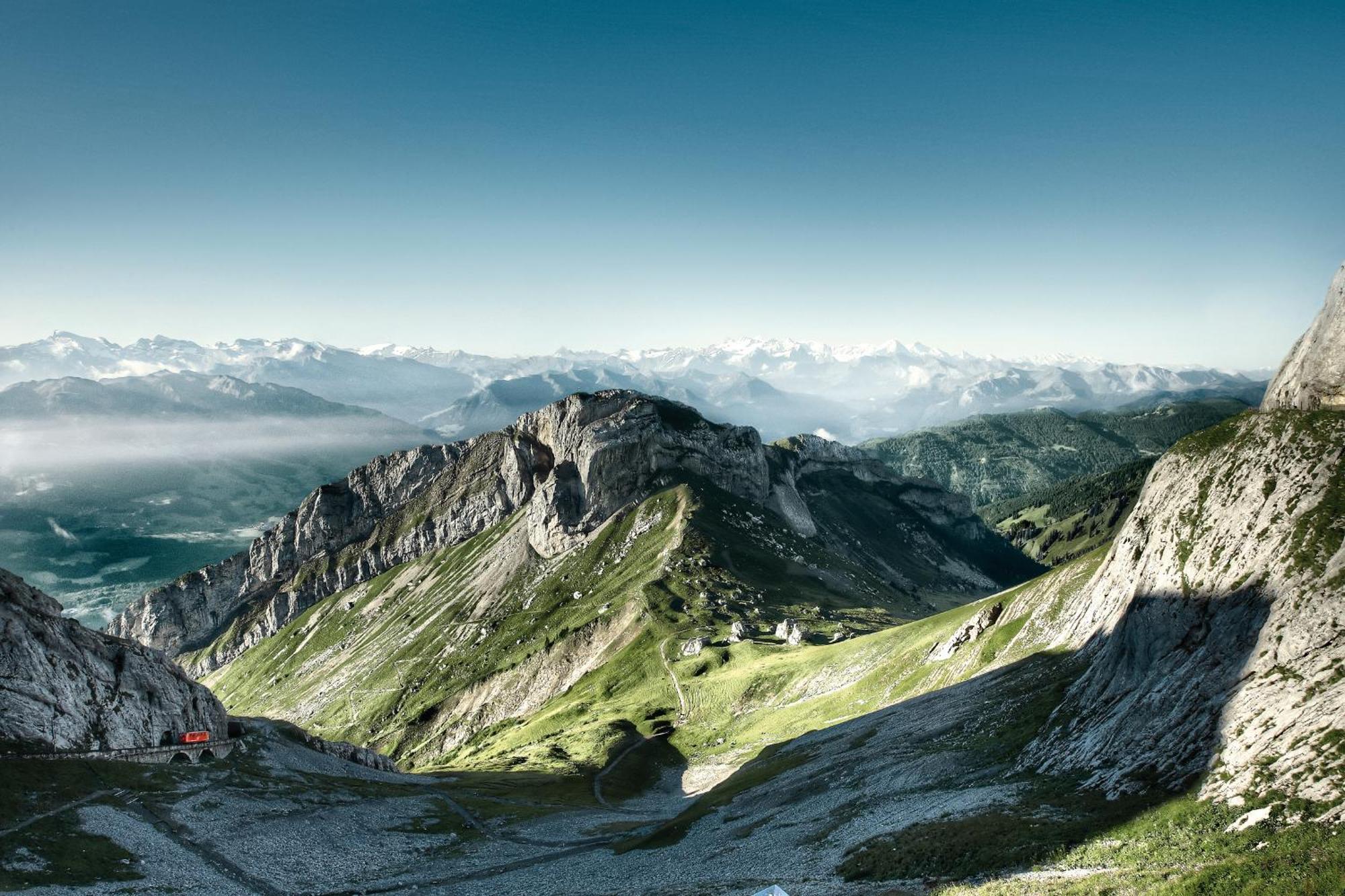 Hotel Pilatus-Kulm كرينس المظهر الخارجي الصورة