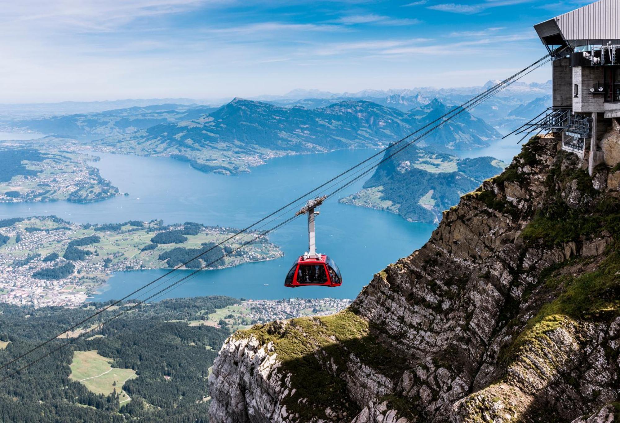 Hotel Pilatus-Kulm كرينس المظهر الخارجي الصورة