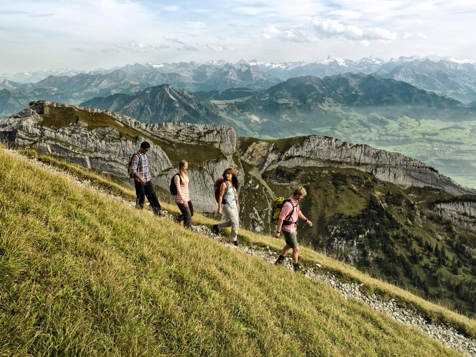 Hotel Pilatus-Kulm كرينس المظهر الخارجي الصورة