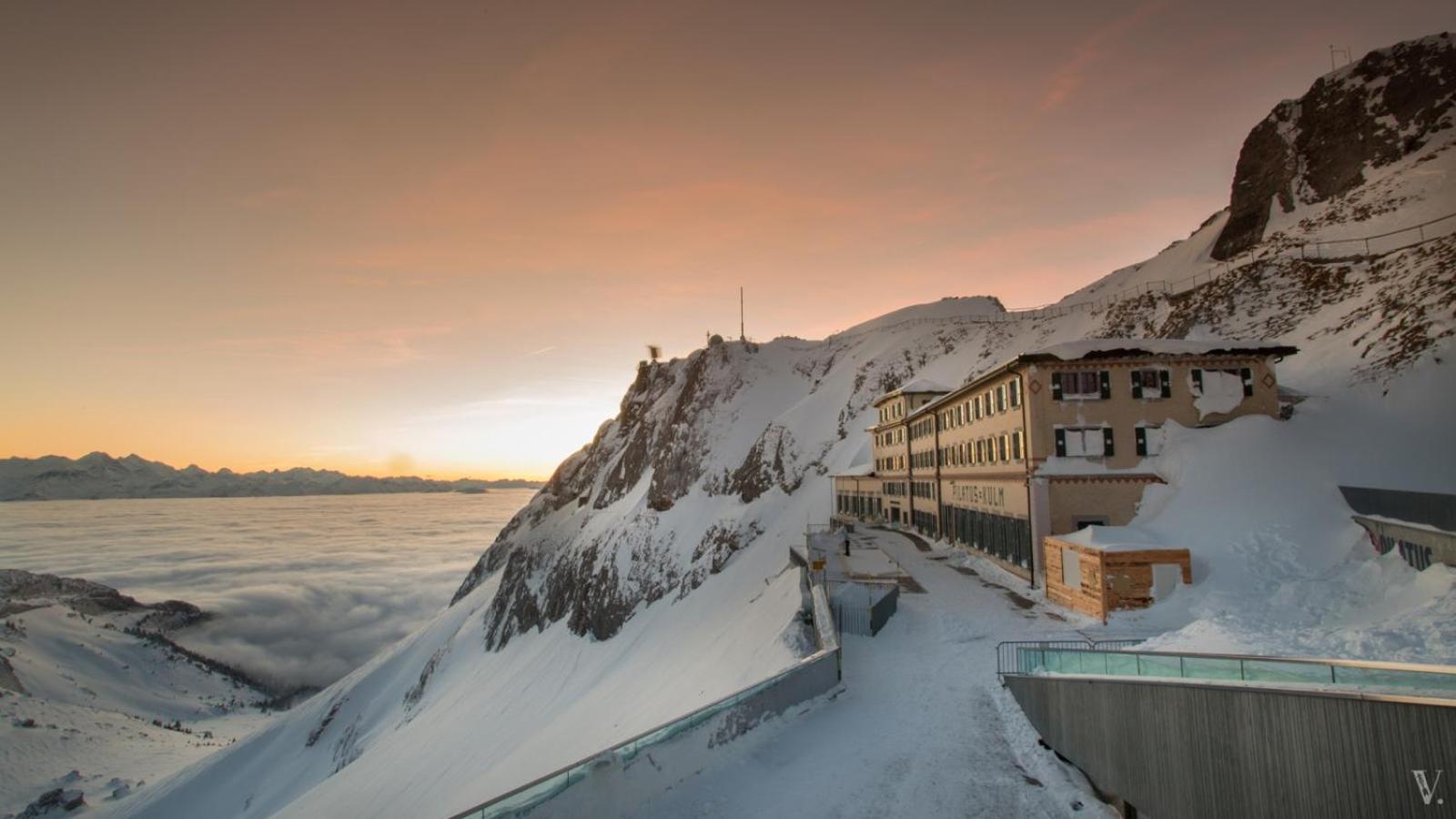 Hotel Pilatus-Kulm كرينس المظهر الخارجي الصورة